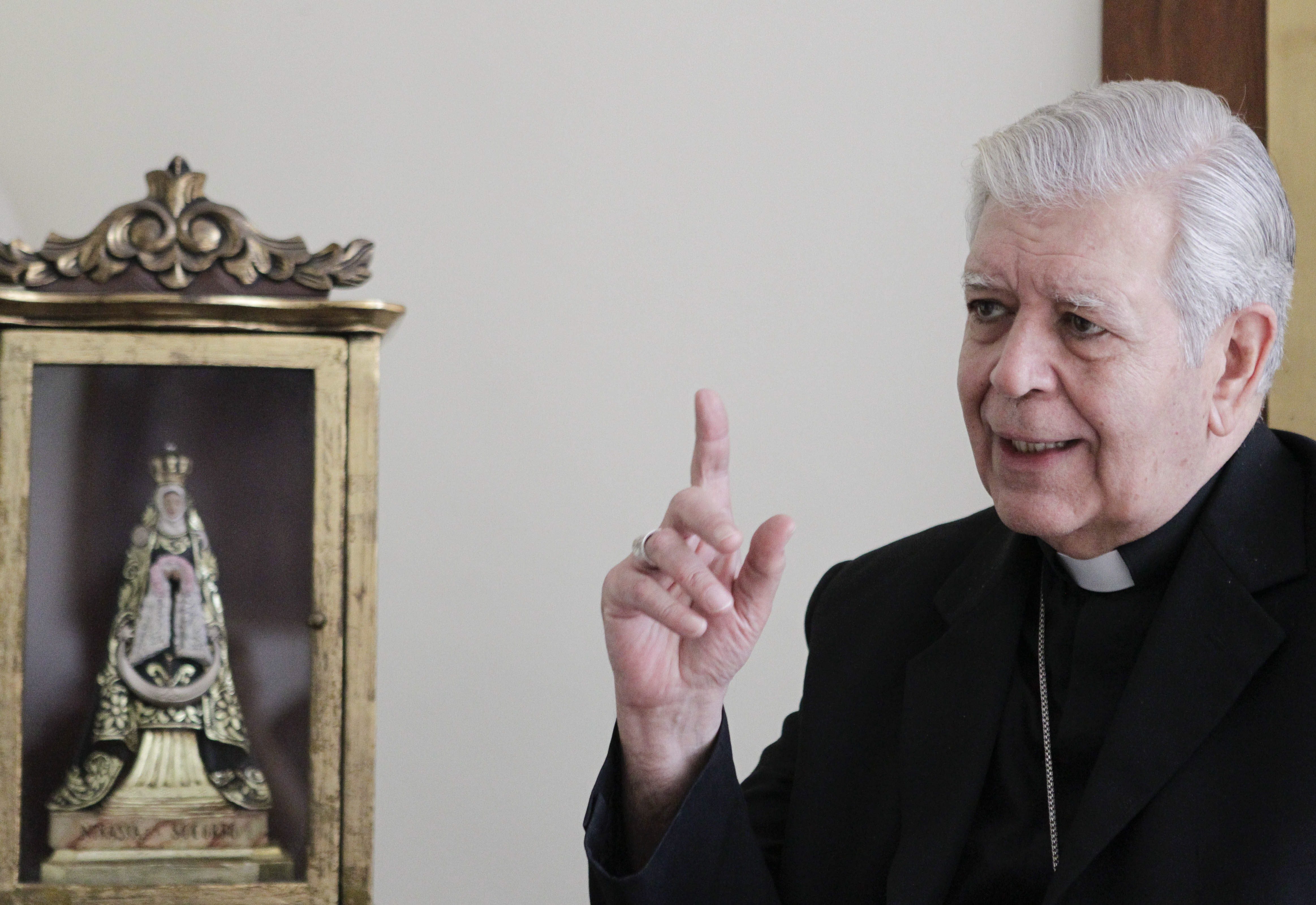 El pueblo se muere de hambre, los niños mueren en los hospitales: Cardenal Urosa