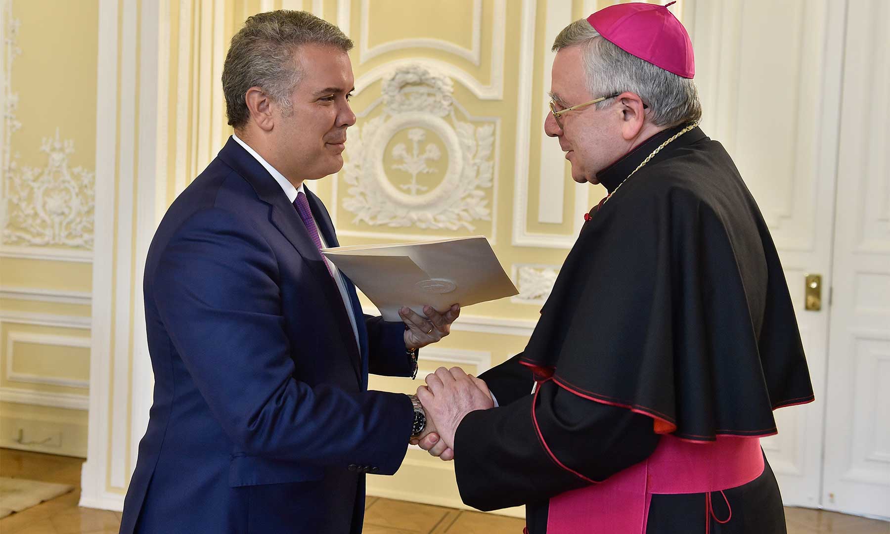 Luis Mariano Montemayor, nuncio de Su Santidad en Colombia, resalta la solidaridad nacional con los migrantes