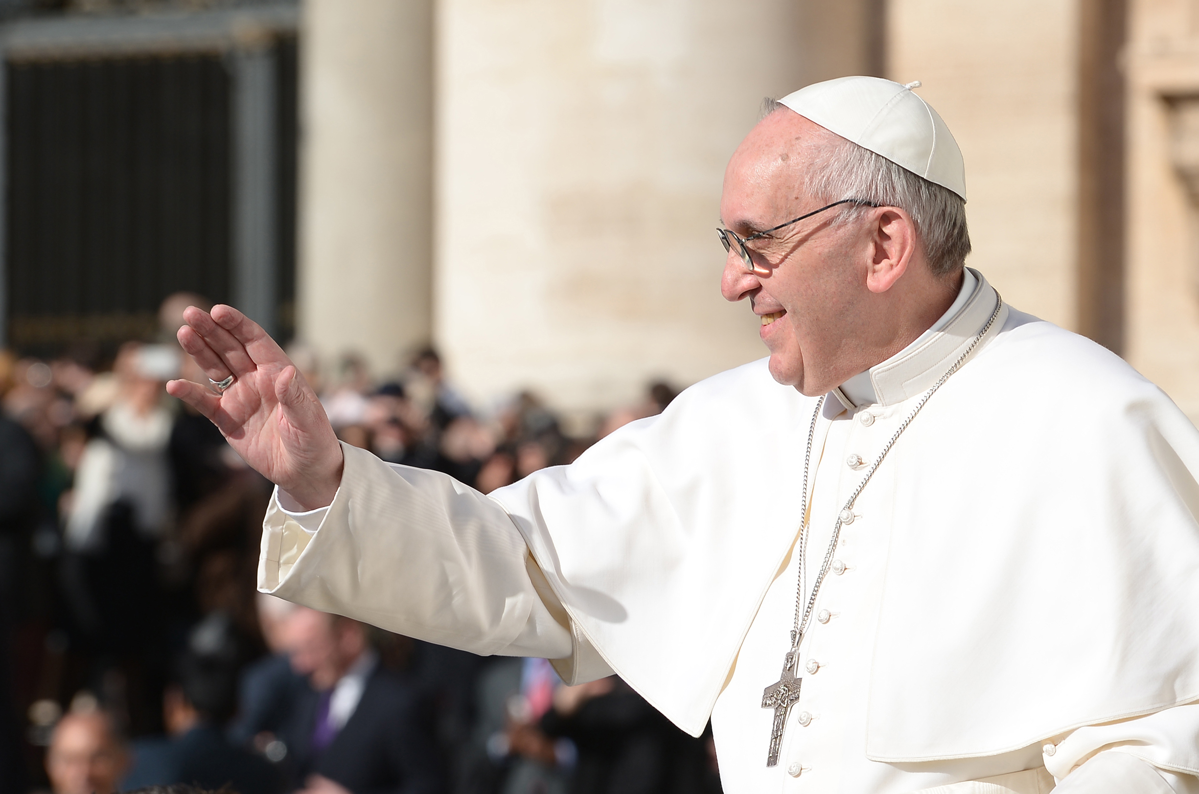 Feliz 2016 con el amor y la paz del Niño Dios recién nacido -papa Francisco