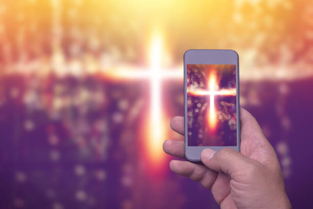 Iniciativas digitales para acompañar con la oración a los cardenales en el cónclave 