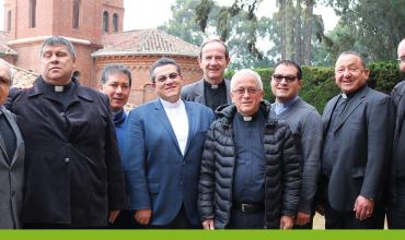 Nos acompañamos de forma permanente