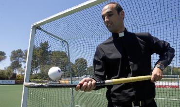 De las canchas de Hockey a sacerdote católico