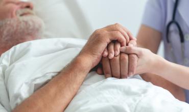 Un mundo que descarta a los enfermos es cínico y no tiene futuro: Papa Francisco